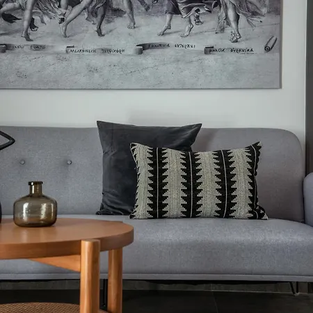 Opsis Living A Apartment Anissaras